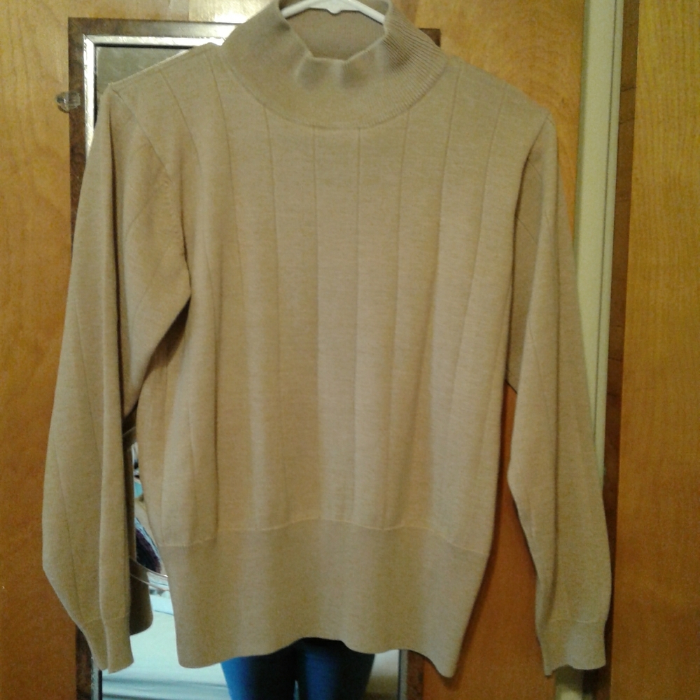 Dress Barn fine knit mock neck sweater